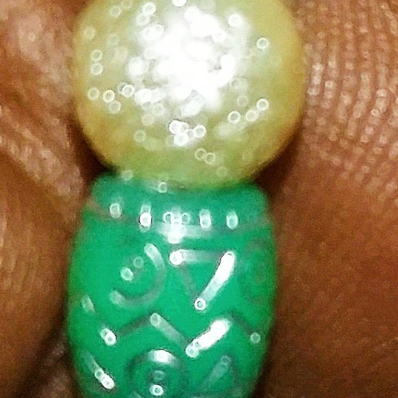 Teal and Pearl, Hemp Cord, Beaded Bracelet - Picture 5 of 6